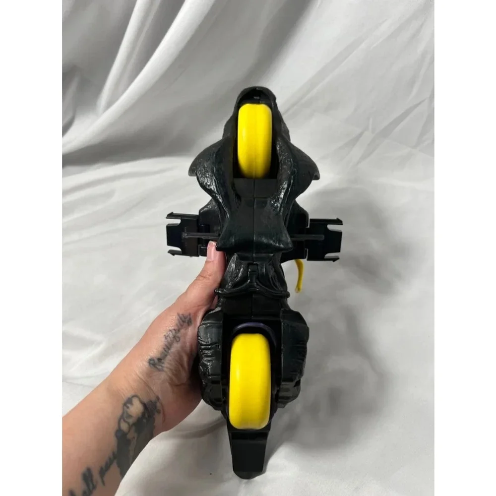 Vintage 1997 Batman Legends‎ of The Dark Knight Skywing Street Bike- Kenner